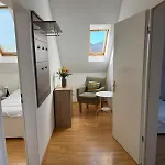 Helle Dachgeschosswohnung Am Laurentiusplatz Apartament *