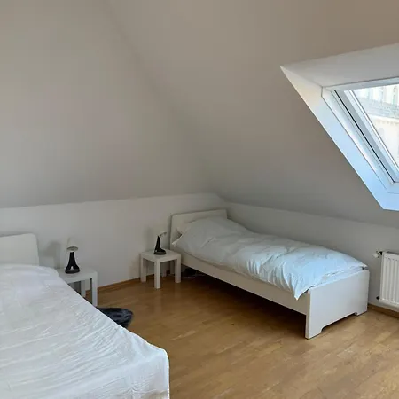 Helle Dachgeschosswohnung Am Laurentiusplatz Appartement Wuppertal