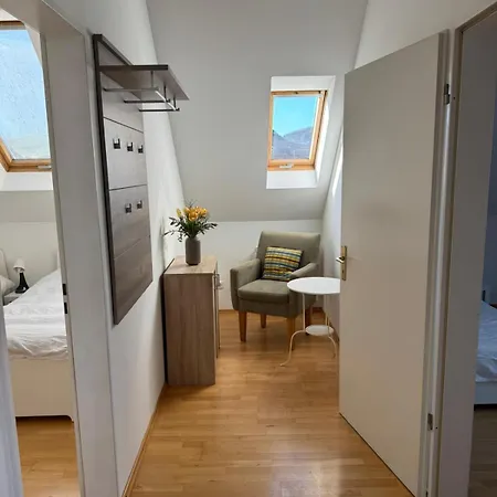 Helle Dachgeschosswohnung Am Laurentiusplatz Appartamento *