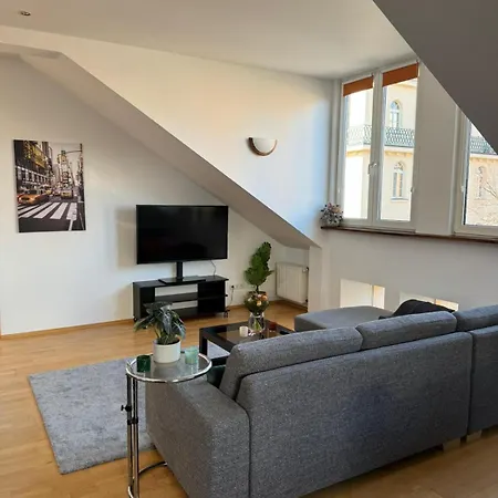 Helle Dachgeschosswohnung Am Laurentiusplatz Appartamento