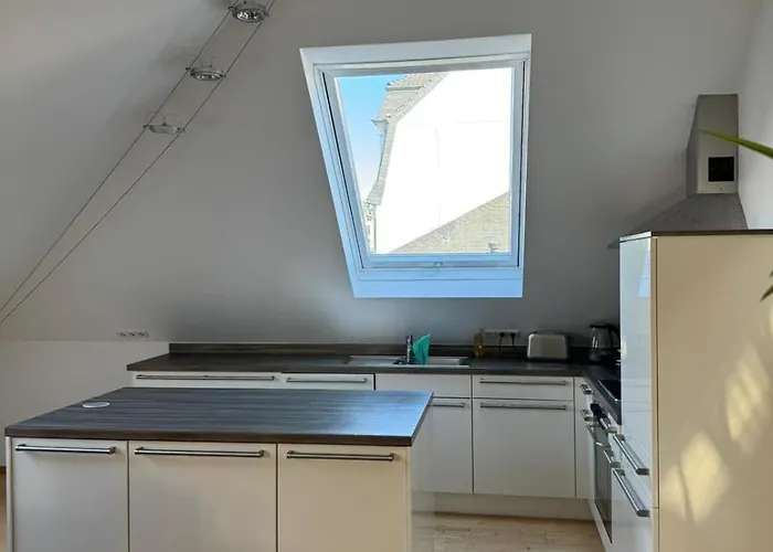 Helle Dachgeschosswohnung Am Laurentiusplatz Appartement Wuppertal