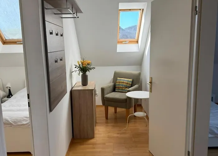 Helle Dachgeschosswohnung Am Laurentiusplatz Appartement *